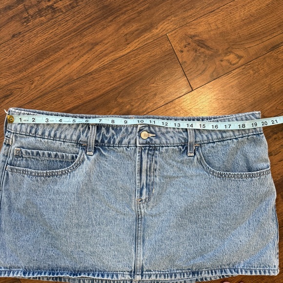 Y2K Hollister Skirt Women 33/16 Blue Denim Light Wash Mini Micro Low Rise Bows - Picture 5 of 6